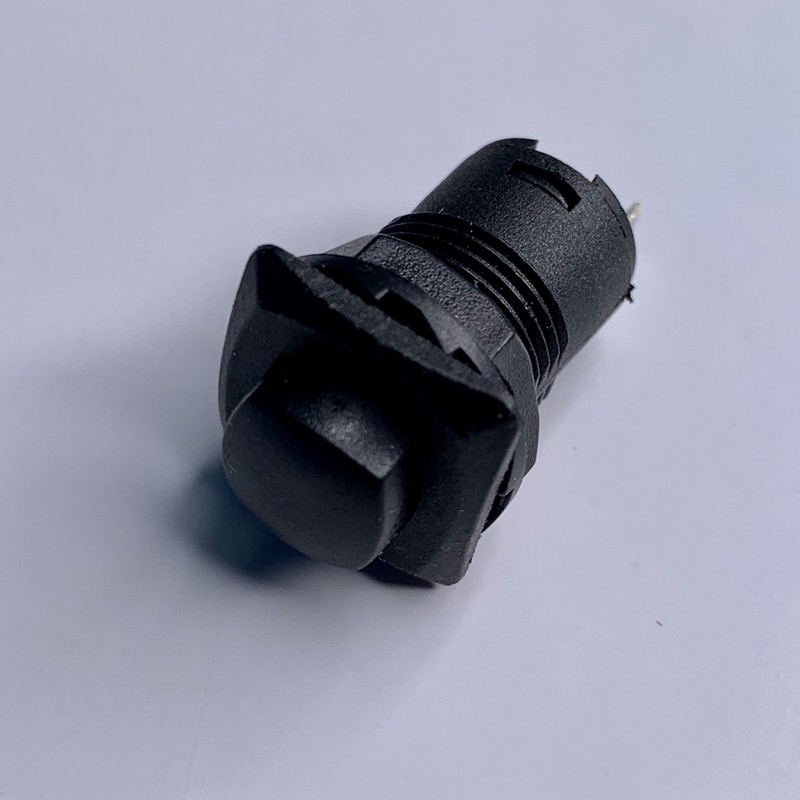 Кнопка LSW11 квадрат чорна без фікс.OFF-(ON) "LEMANSO" DS-225