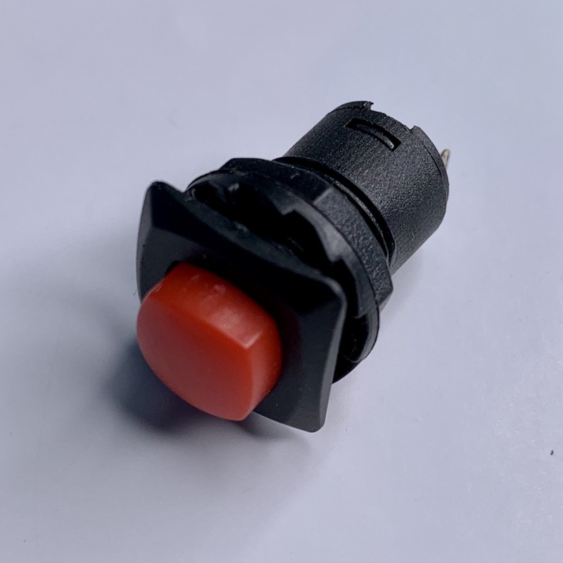 Кнопка LSW12 квадратна червона з фікс. ON-OFF "LEMANSO" DS-226