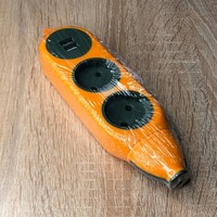 Колодка 2 гнезда б/з Апельсин /250V 2USB 2.1A макс 2500W оранжевый "LEMANSO" LMK75004