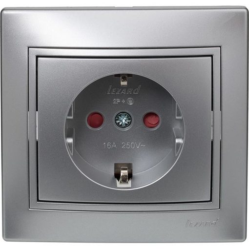 Розетка 1-я с/з внутренняя с защитой от детей серый металлик LEZARD Mira 701-1010-124B
