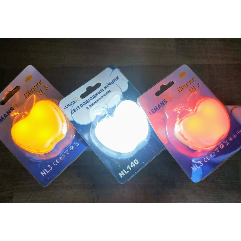 Нічник яблуко білий 3 LED "LEMANSO" NL3