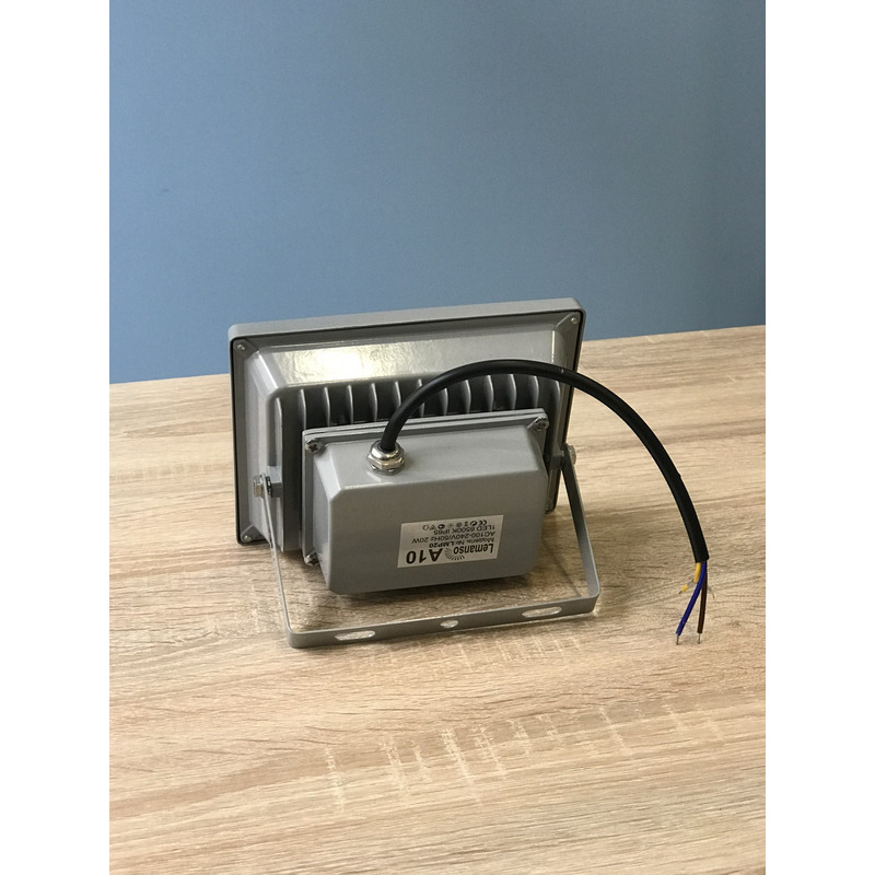 Прожектор cветодиодный LED 10w 6500K IP65 1LED серый "LEMANSO" LMP10
