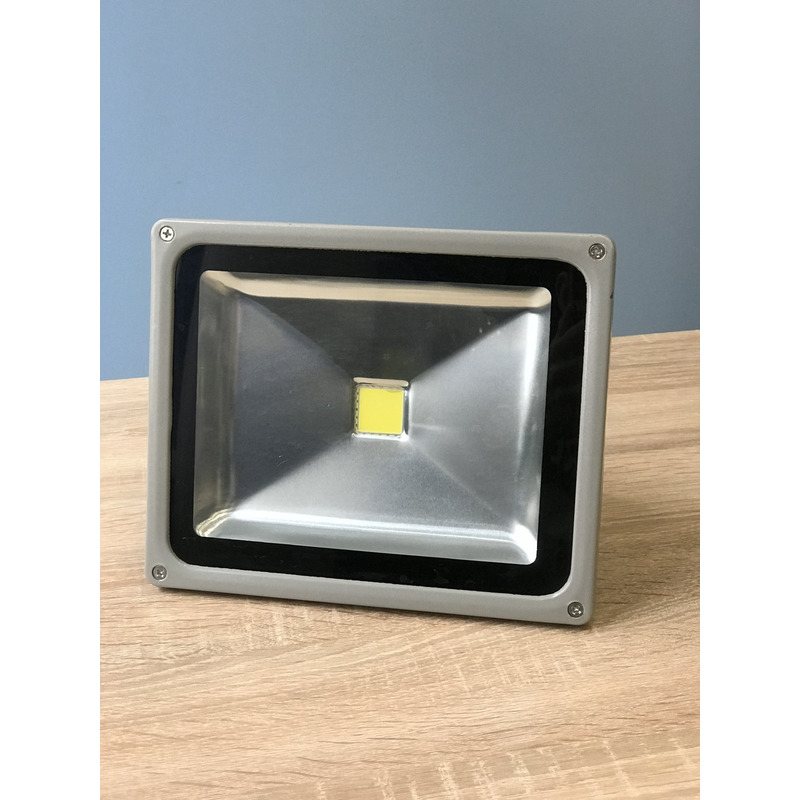 Прожектор светодиодный LED 30w 6500K IP65 1LED серый "LEMANSO" LMP30
