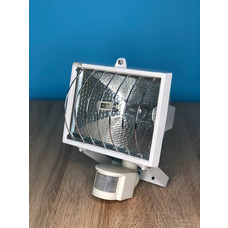 Прожектор галогенный 500W IP44  J118 белый с сенсер "Vito Light"