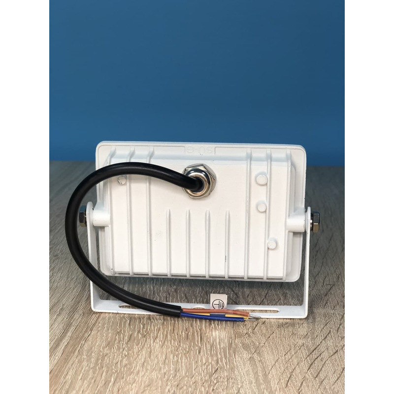 Прожектор светодиодный LED SMD 20w 6500K IP65 1360LM белый "LEMANSO" LMP33-20