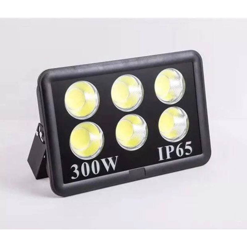 Прожектор светодиодный LED 300w 6500K 6LED IP65 27000LM чёрный "LEMANSO" LMP14-300