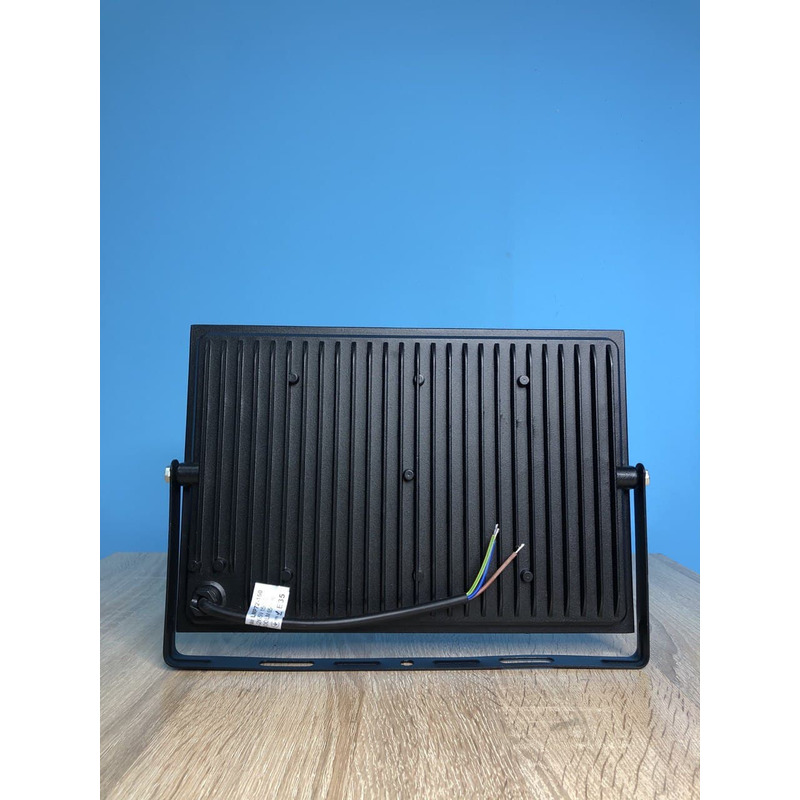 Прожектор светодиодный LED SMD 150w 6500K IP65 8400LM "Нептун" чёрный"LEMANSO" LMP72-150