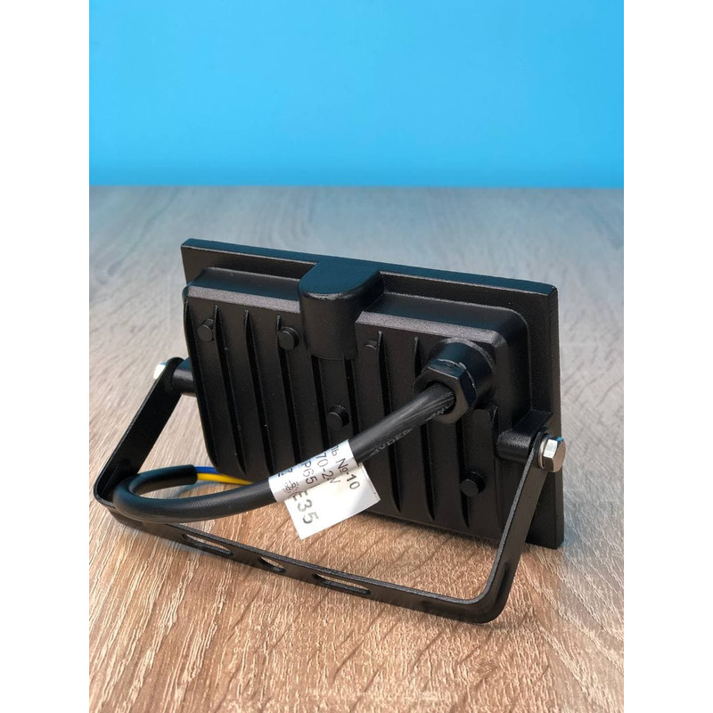 Прожектор светодиодный LED 30w RGB+пульт IP65 черний "LEMANSO" LMP76-30 RGB