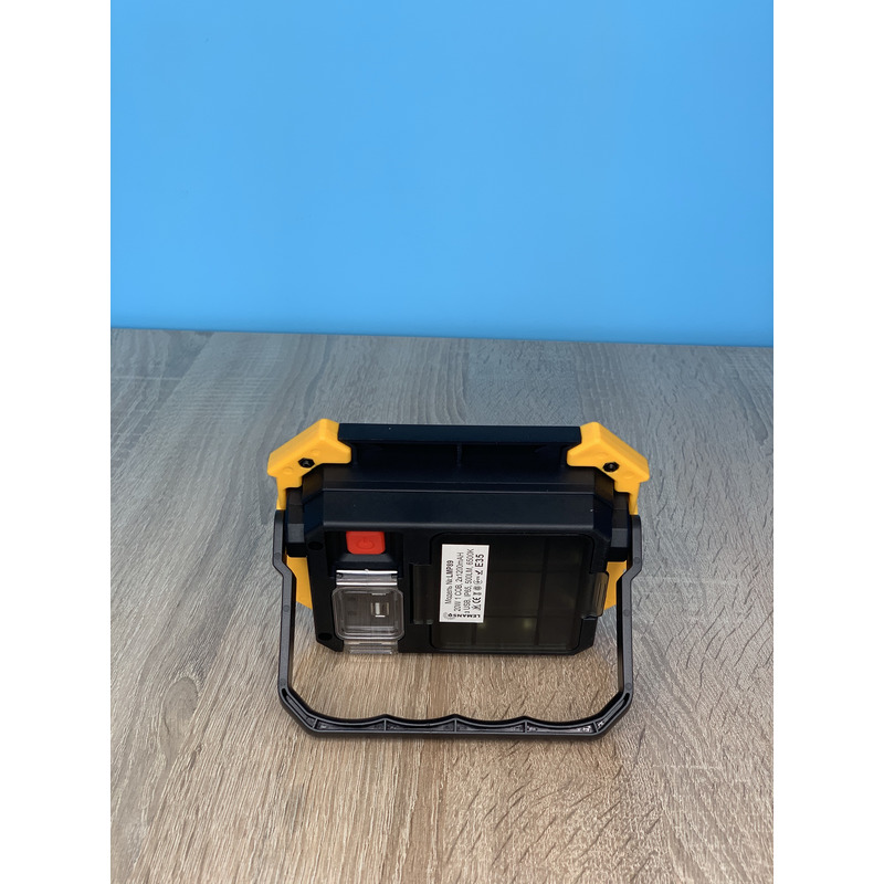 Прожектор LED 20W COB 500LM 6500K IP65 з USB та акумулятор. жовто-чорний "LEMANSO" LMP89