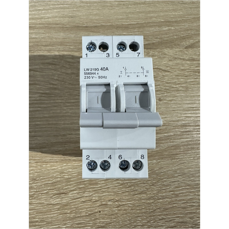 Перемикач навантаження 2P 40A 230V "LEMANSO"